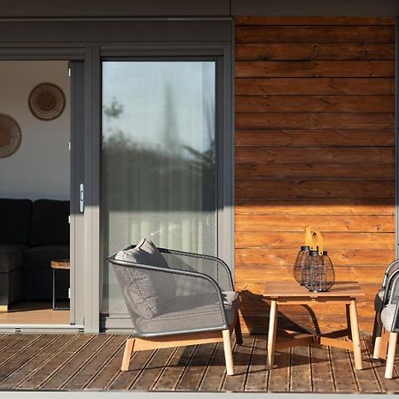 Thespis Villa 3 Сикия Екстериор снимка